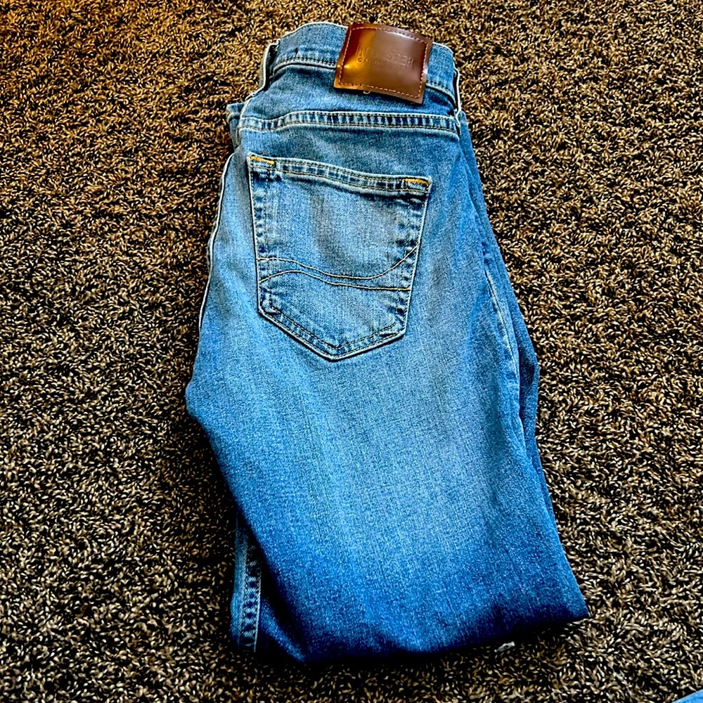 26/28 Hollister Straight Jean, perfect condition